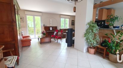 Traditional house 6 rooms of 155 m² in Antony (92160)