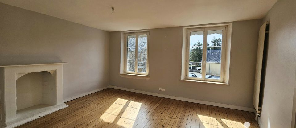 Town house 6 rooms of 228 m² in Torigny-les-Villes (50160)