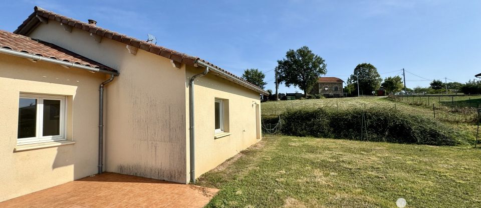 Maison 3 pièces de 75 m² à Saint-Santin (12300)