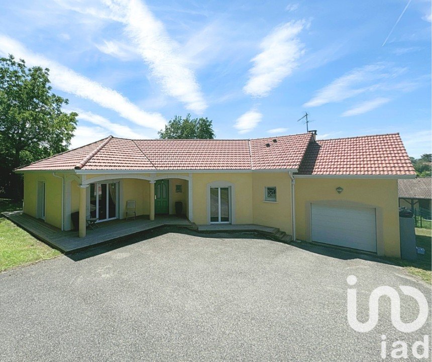 House 5 rooms of 127 m² in Saint-Victor-de-Cessieu (38110)