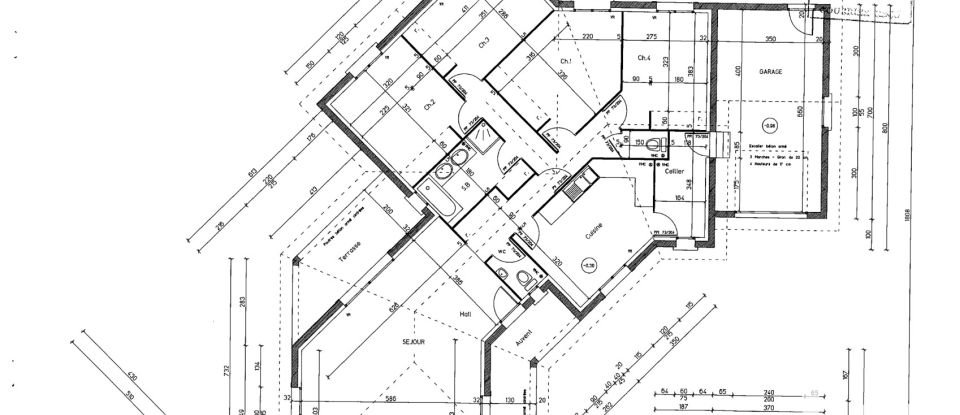 Maison 5 pièces de 127 m² à Saint-Victor-de-Cessieu (38110)