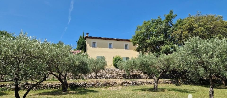 Maison 10 pièces de 330 m² à Draguignan (83300)