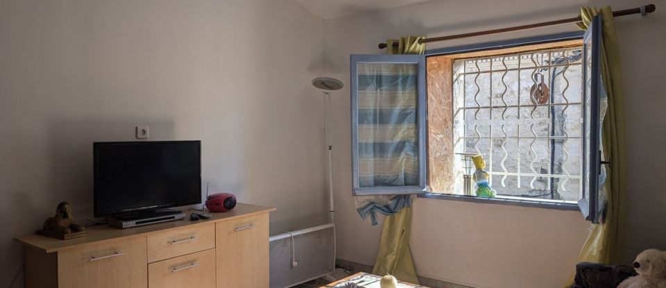 Maison 4 pièces de 195 m² à Montfrin (30490)