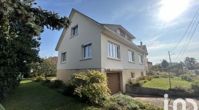 Maison 7 pièces de 138 m² à Chagny (71150)