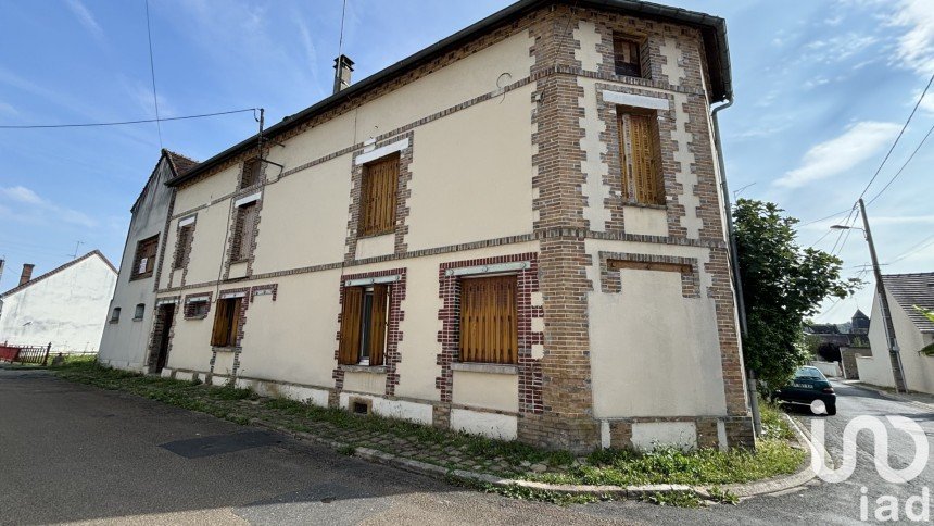 Maison 10 pièces de 240 m² à Malay-le-Grand (89100)