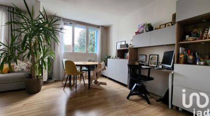 Appartement 4 pièces de 75 m² à Saint-Maur-des-Fossés (94100)