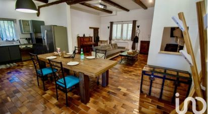 Lodge 15 rooms of 367 m² in Avignon (84140)