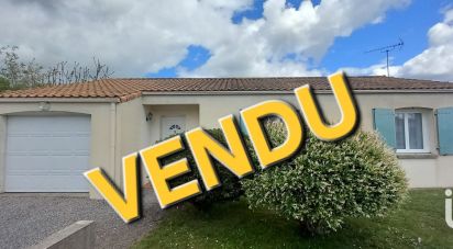 Maison 4 pièces de 87 m² à Aizenay (85190)