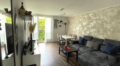 Apartment 4 rooms of 67 m² in Taverny (95150)