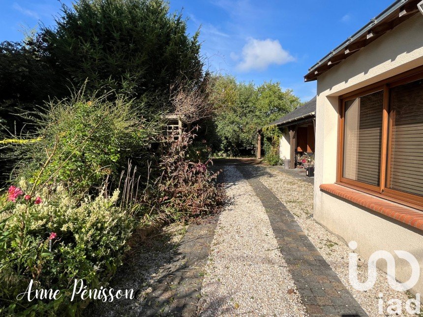 Village house 7 rooms of 166 m² in JARZÉ (49140)