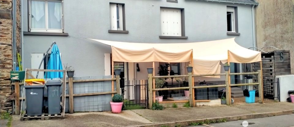 House 8 rooms of 160 m² in Guenrouet (44530)