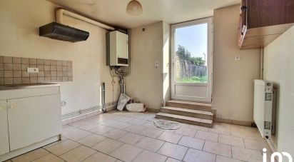 Maison 9 pièces de 182 m² à Giat (63620)