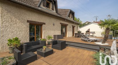 Maison 8 pièces de 248 m² à Bouxières-aux-Chênes (54770)