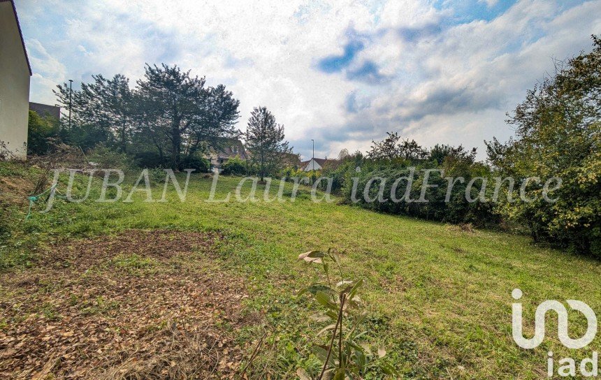 Terrain de 704 m² à Villeneuve-la-Guyard (89340)