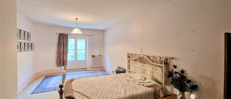 Maison de ville 8 pièces de 380 m² à Moissac (82200)