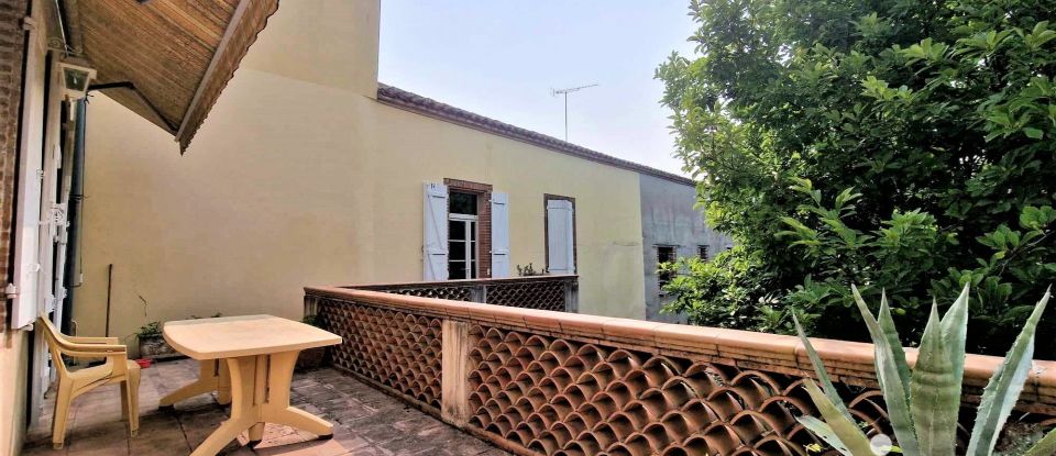 Maison de ville 8 pièces de 380 m² à Moissac (82200)