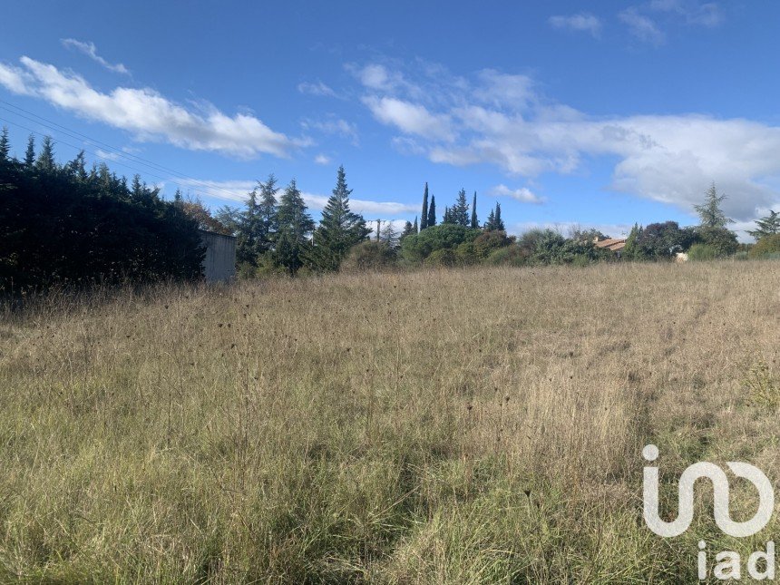 Terrain de 2 338 m² à Uzès (30700)