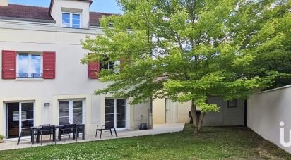 Maison 6 pièces de 150 m² à Magny-le-Hongre (77700)