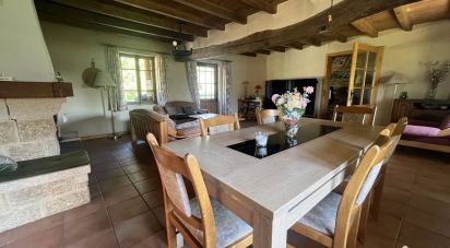 House 4 rooms of 130 m² in Sens-sur-Seille (71330)