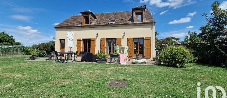 Traditional house 5 rooms of 118 m² in Le Bellay-en-Vexin (95750)