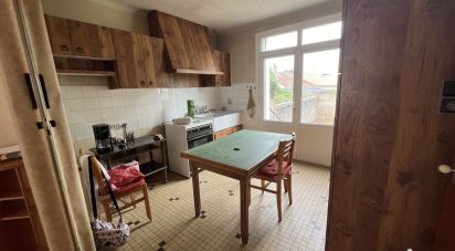 House 5 rooms of 89 m² in Cholet (49300)