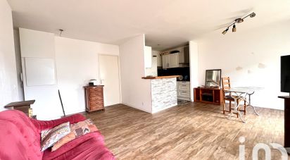 Apartment 3 rooms of 60 m² in Savigny-le-Temple (77176)