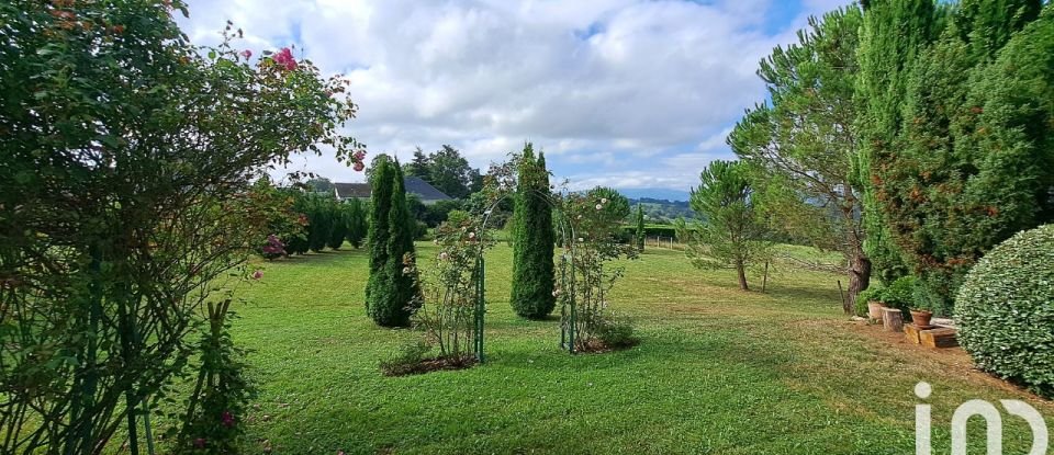 Maison traditionnelle 5 pièces de 140 m² à Bagnères-de-Bigorre (65200)