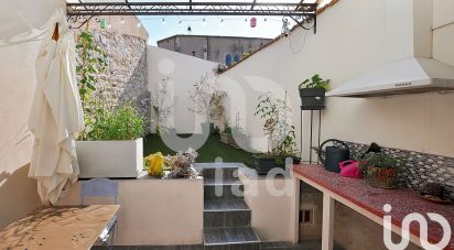 Village house 4 rooms of 92 m² in Marguerittes (30320)