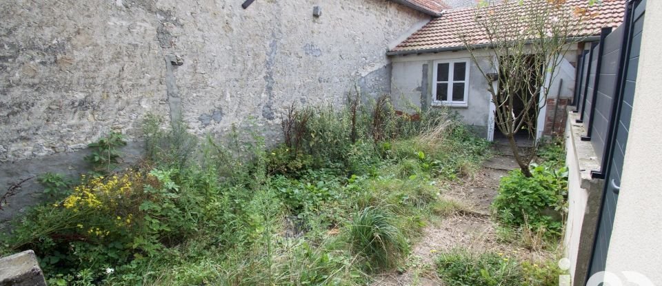 House 8 rooms of 186 m² in Audeville (45300)