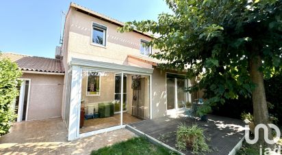 Traditional house 5 rooms of 110 m² in Pont-Saint-Esprit (30130)