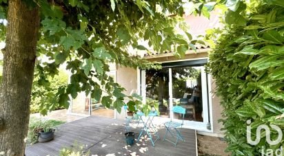 Traditional house 5 rooms of 110 m² in Pont-Saint-Esprit (30130)