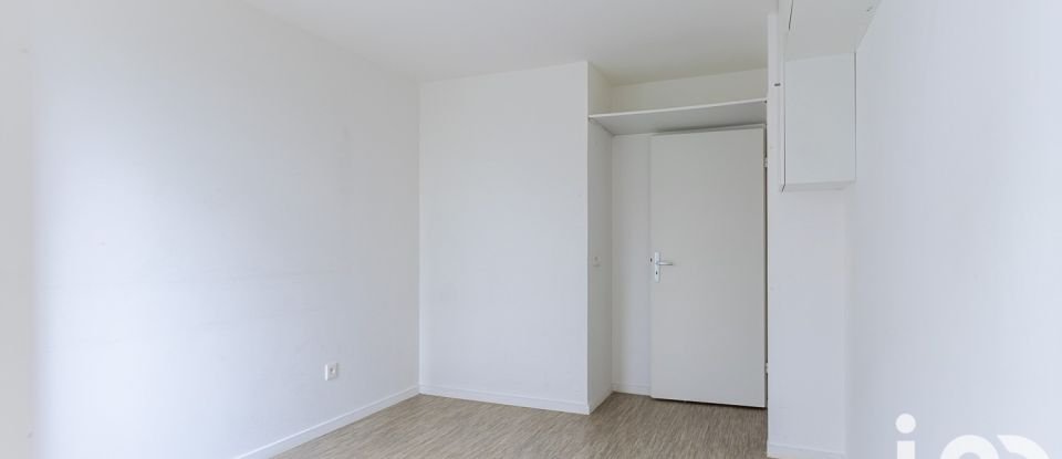 Apartment 4 rooms of 79 m² in Gennevilliers (92230)