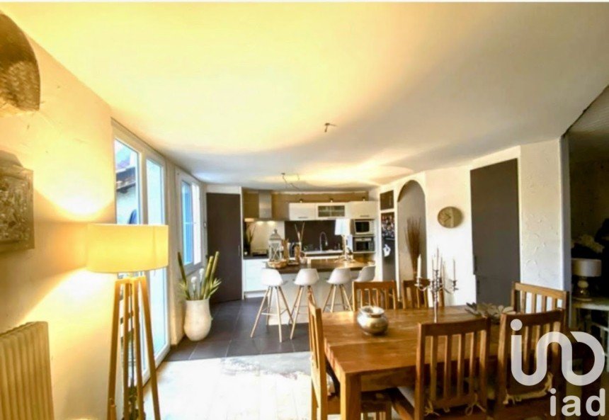 Vente Appartement 125m² 6 Pièces à Saint-Étienne (42000) - Iad France