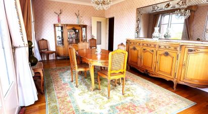 Traditional house 6 rooms of 134 m² in Saint-Laurent-en-Gâtines (37380)