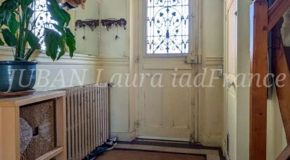 Traditional house 6 rooms of 115 m² in Saint-Mammès (77670)