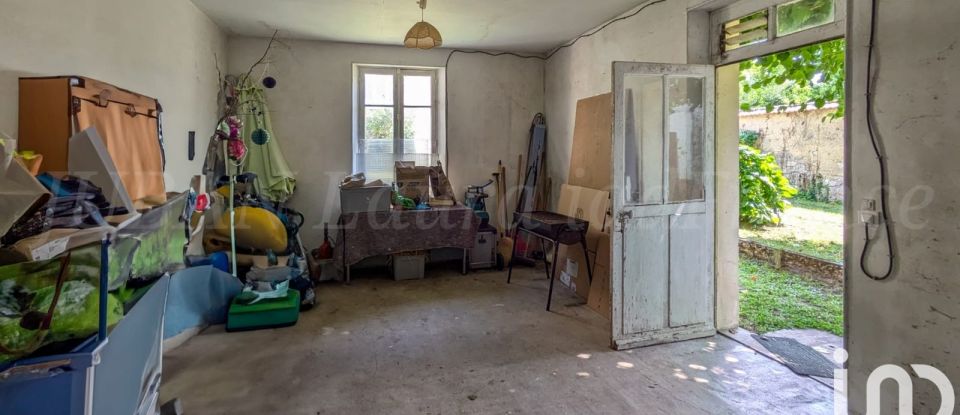 Traditional house 6 rooms of 115 m² in Saint-Mammès (77670)