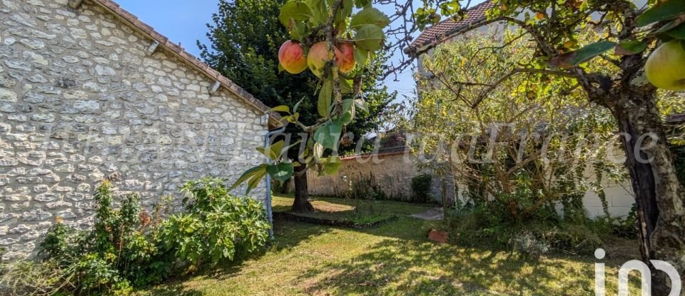 Maison traditionnelle 6 pièces de 115 m² à Saint-Mammès (77670)