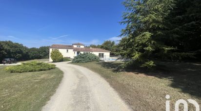 Maison 4 pièces de 165 m² à Mareuil (16170)