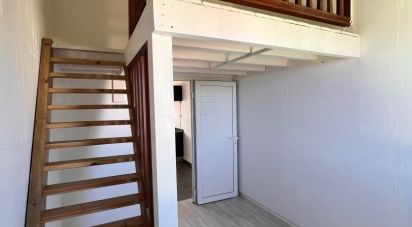 Immeuble de 164 m² à Le Moule (97160)