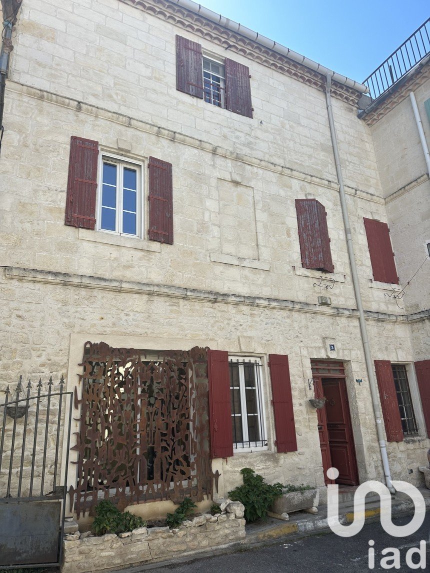 Maison de ville 7 pièces de 210 m² à Beaucaire (30300)