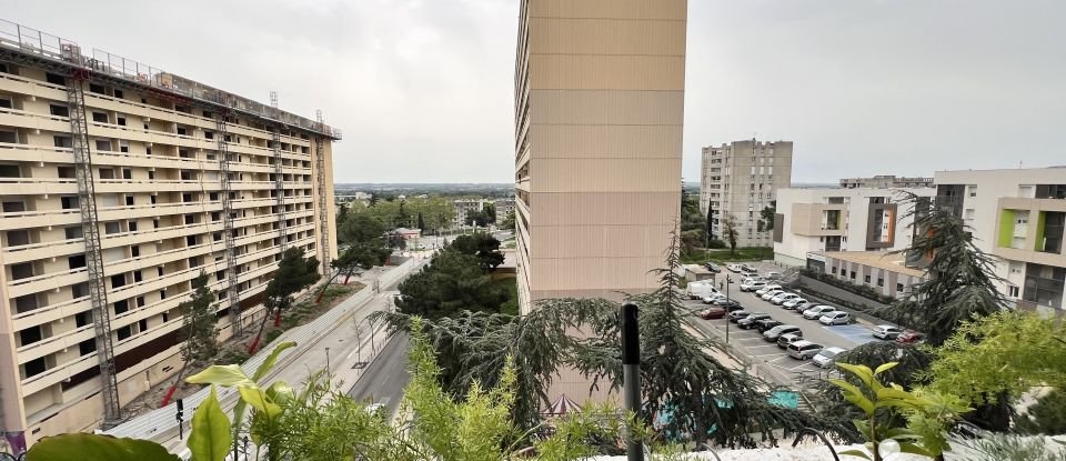 Apartment 4 rooms of 83 m² in Nîmes (30900)