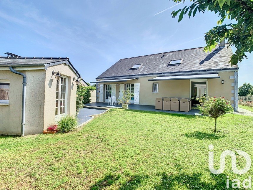 Maison 5 pièces de 138 m² à Joué-lès-Tours (37300)