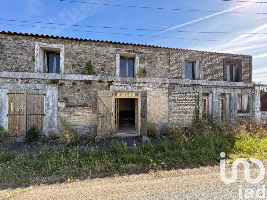 Traditional house 5 rooms of 100 m² in Thiré (85210)