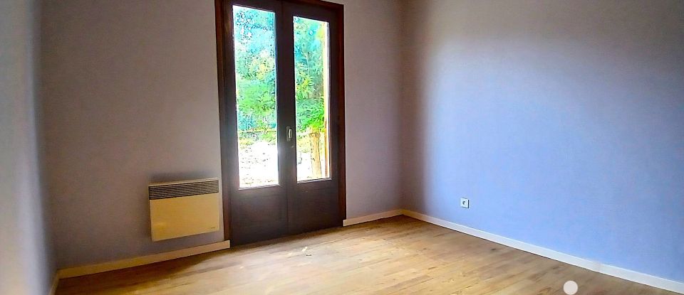 House 6 rooms of 114 m² in Moissac (82200)