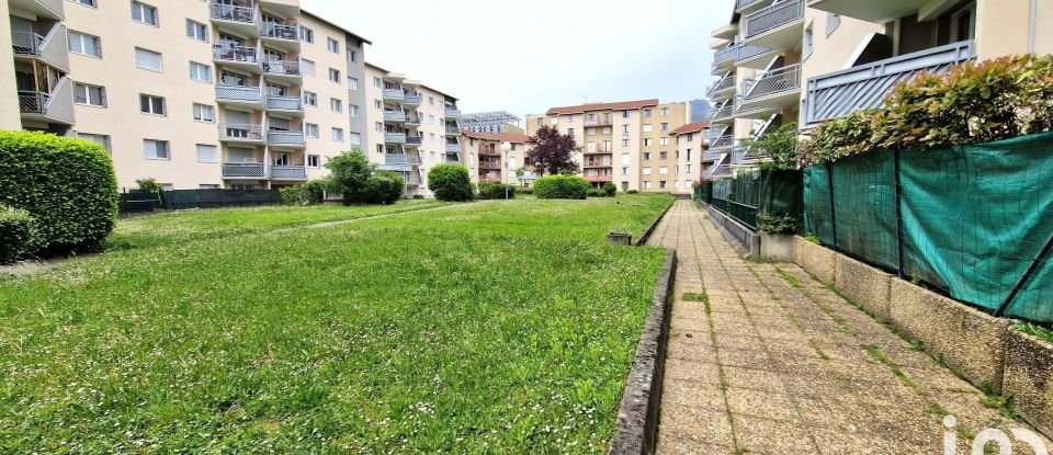 Appartement 2 pièces de 50 m² à Grenoble (38000)