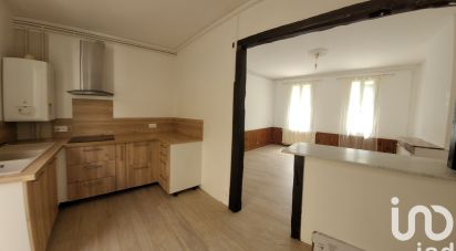 Town house 4 rooms of 82 m² in Coutras (33230)