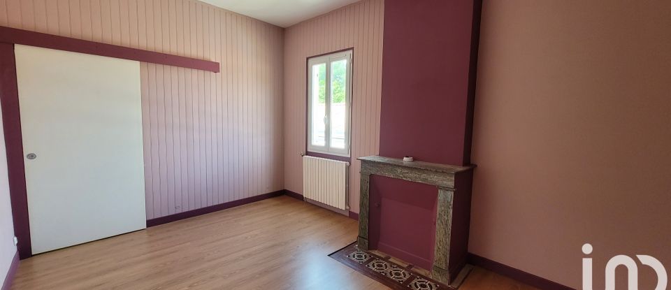 Town house 4 rooms of 82 m² in Coutras (33230)