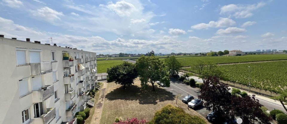 Apartment 4 rooms of 64 m² in Pessac (33600)