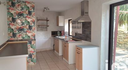 Town house 4 rooms of 109 m² in Martigné-sur-Mayenne (53470)