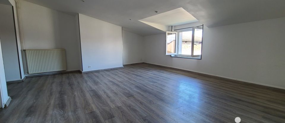 Immeuble de 231 m² à Courpière (63120)